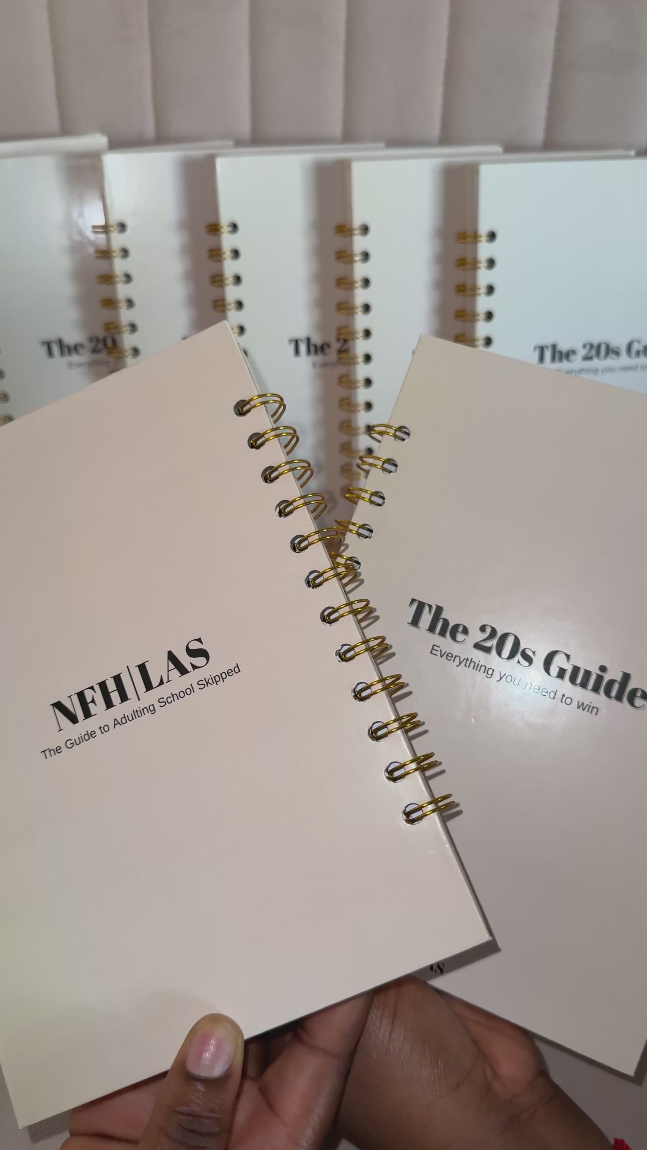 The 20’s guide (Beige)