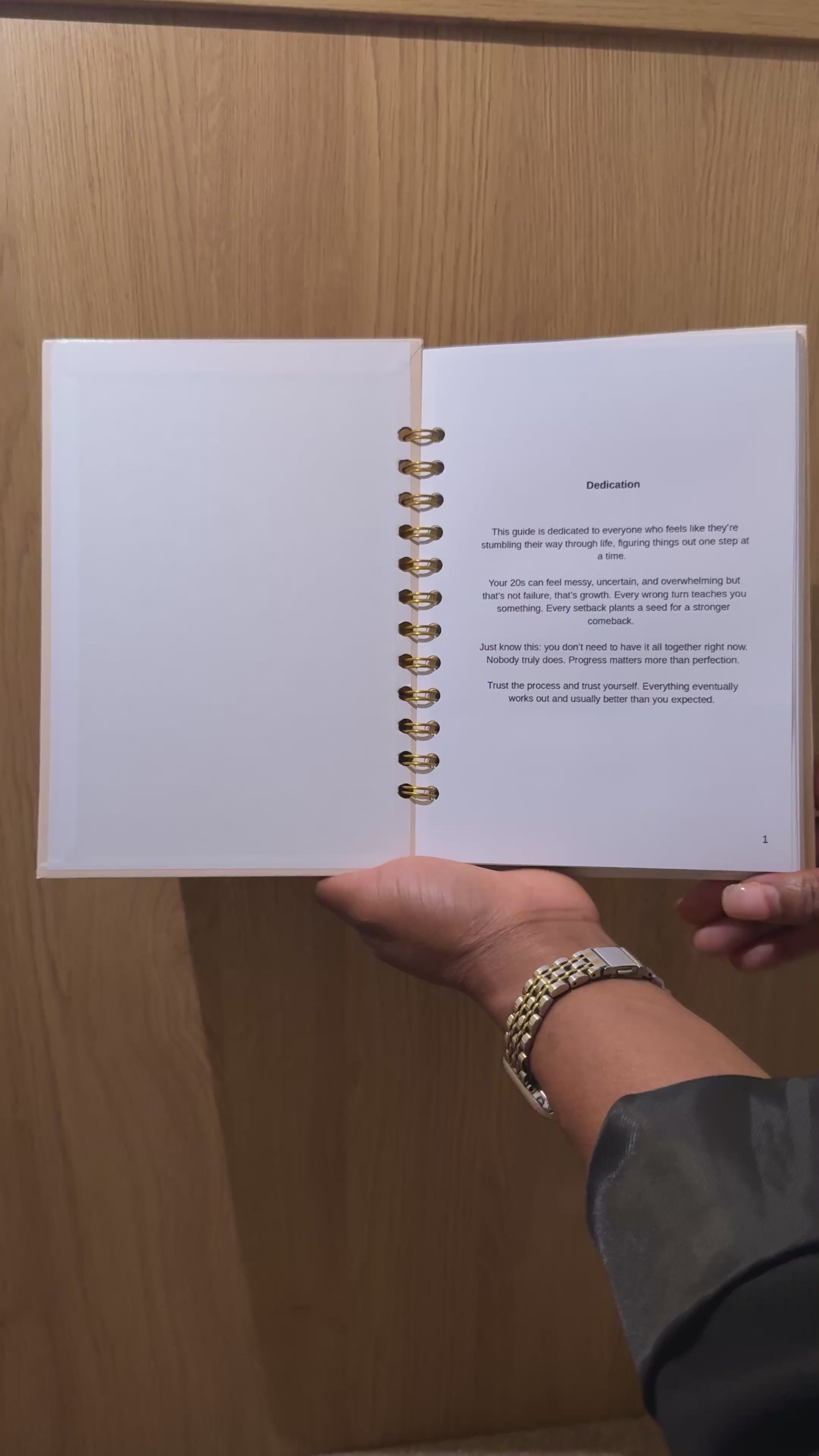 The 20’s guide (Beige)